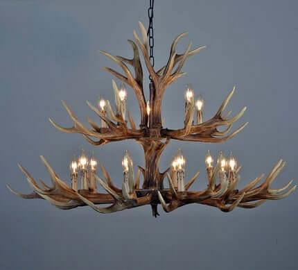 Lampadario in Stile Americano "USA Resort" - in Corno di Cervo laccato in Resina
