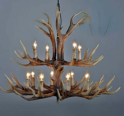 Lampadario in Stile Americano "USA Resort" - in Corno di Cervo laccato in Resina