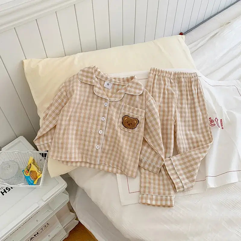 Pigiama "Teddy Quadretti" - in cotone 100% naturale- per bambini da 1-6 anni. Tutti pazzi per la Teddy Mania!