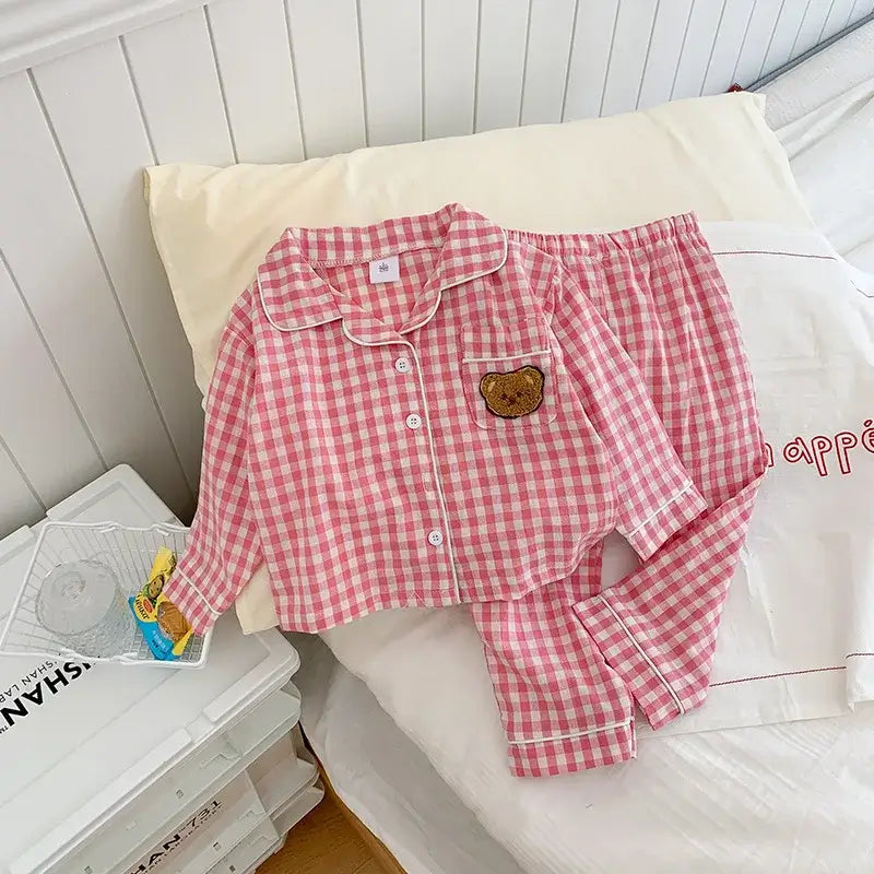 Pigiama "Teddy Quadretti" - in cotone 100% naturale- per bambini da 1-6 anni. Tutti pazzi per la Teddy Mania!