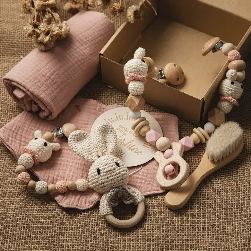 Set idea regalo "Teddy Baby Shower" - un set con Asciugamano simpatico Testa di animali in cotone 100% naturale, sonaglio a uncinetto e calzini di cotone abbinati - diversi colori e modelli disponibili!