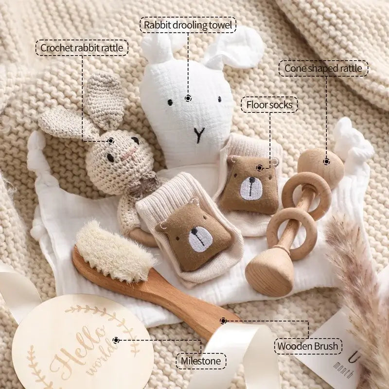Set idea regalo "Teddy Baby Shower" - un set con Asciugamano simpatico Testa di animali in cotone 100% naturale, sonaglio a uncinetto e calzini di cotone abbinati - diversi colori e modelli disponibili!
