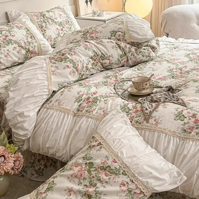 Set Biancheria da Letto "Principessa Azzurrina" - con delicati temi floreali in Stile Provenzale, disponibili in diversi colori.