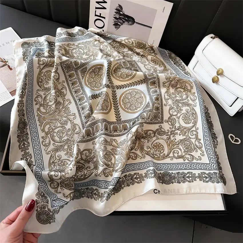 Foulard di Seta "Bandana Miami" - 70x70 disponibile in diversi Colori.