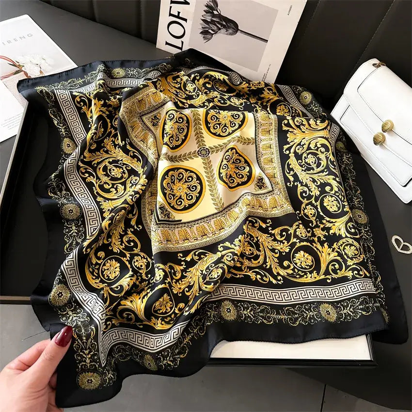 Foulard di Seta "Bandana Miami" - 70x70 disponibile in diversi Colori.