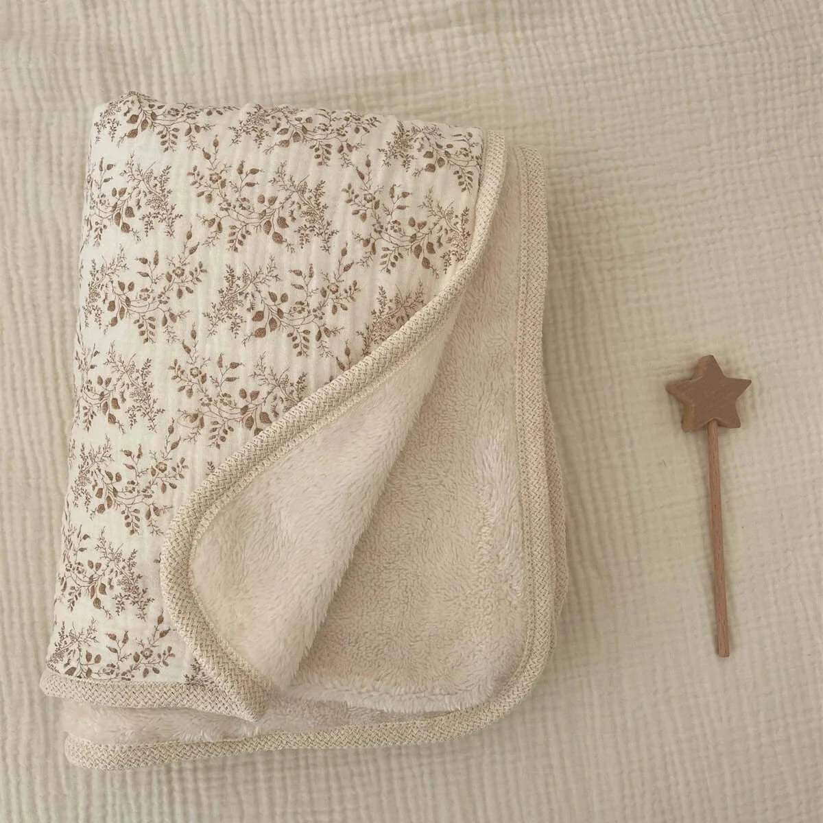 Coperta Invernale "Flora Provence" in fibra di cotone e morbida flanella - per culle