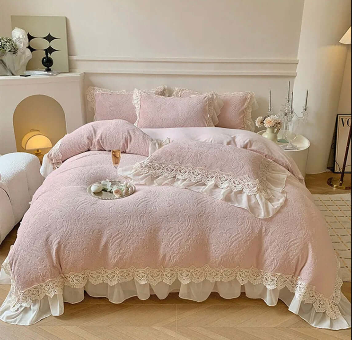 Set Biancheria da Letto "Principessa Bianca Neve" - Un set in velluto, dal gusto candido e senza tempo, disponibile in diversi colori.