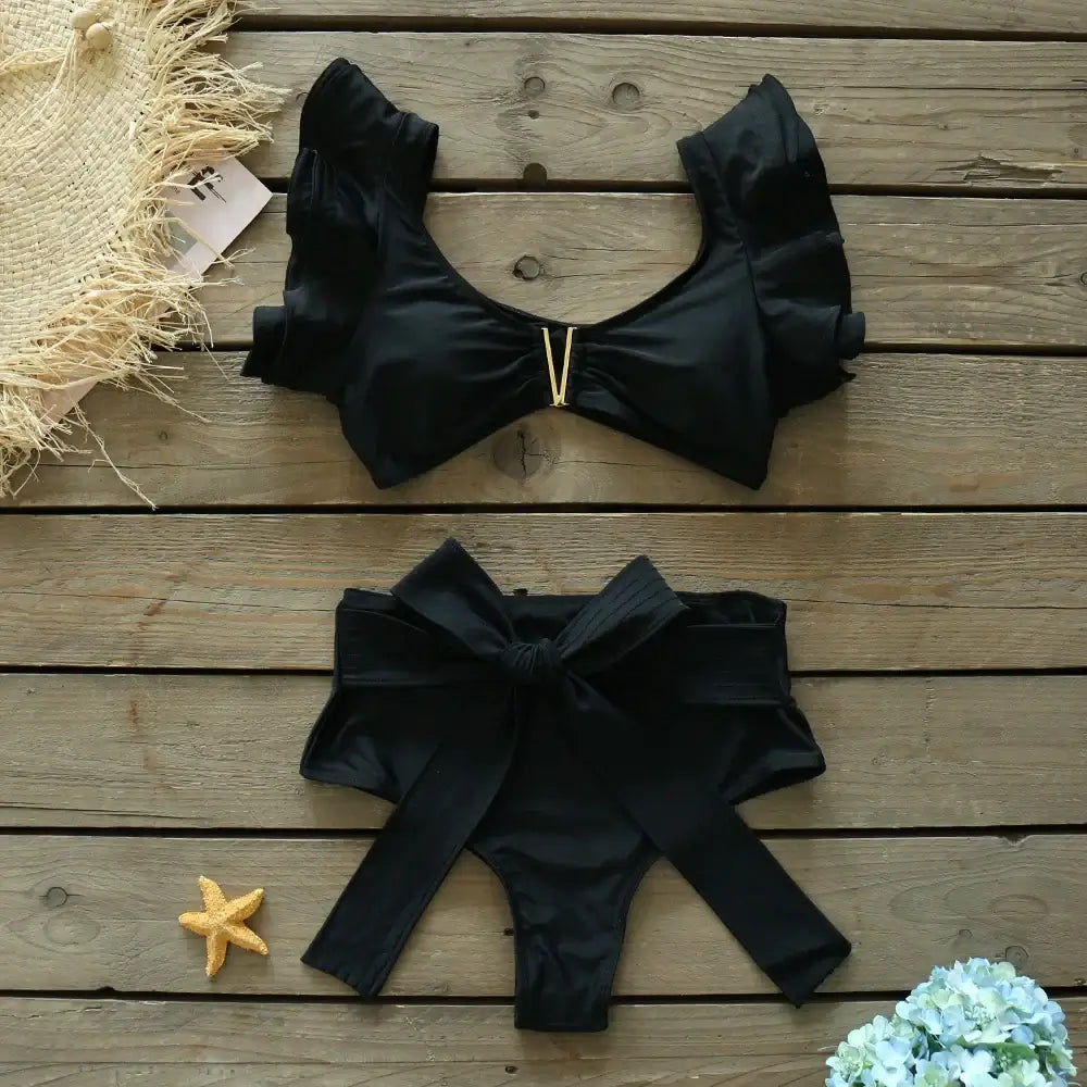 Costume due pezzi "Capri Resort" - Solido con design a volant monospalla a Vita Alta.