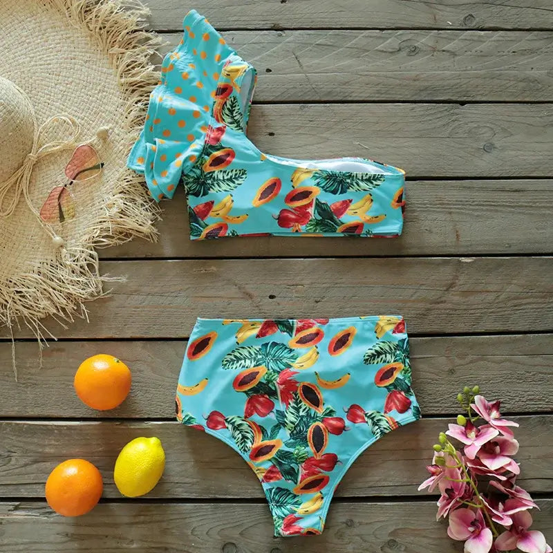 Costume due pezzi "Capri Resort" - Solido con design a volant monospalla a Vita Alta.