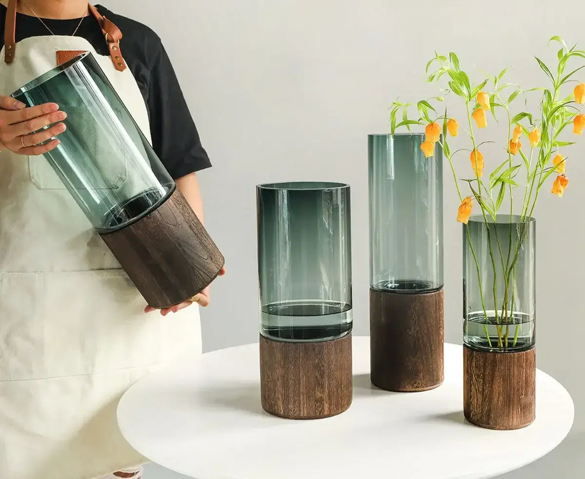 Vaso in Stile nordico "Safari" - in vetro e legno in due colorazioni - multiuso per fiori e candele