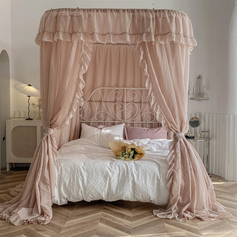 Collezione Zanzariera "Principessa" , set di Biancheria da Letto e complementi d'arredo per principesse di tutte le età!