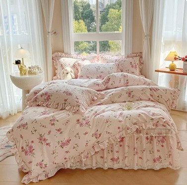 Set Biancheria da Letto "Baby Rose" - per piccole principesse che amano un tocco floreale romantico