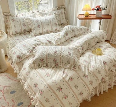 Set Biancheria da Letto "Baby Rose" - per piccole principesse che amano un tocco floreale romantico