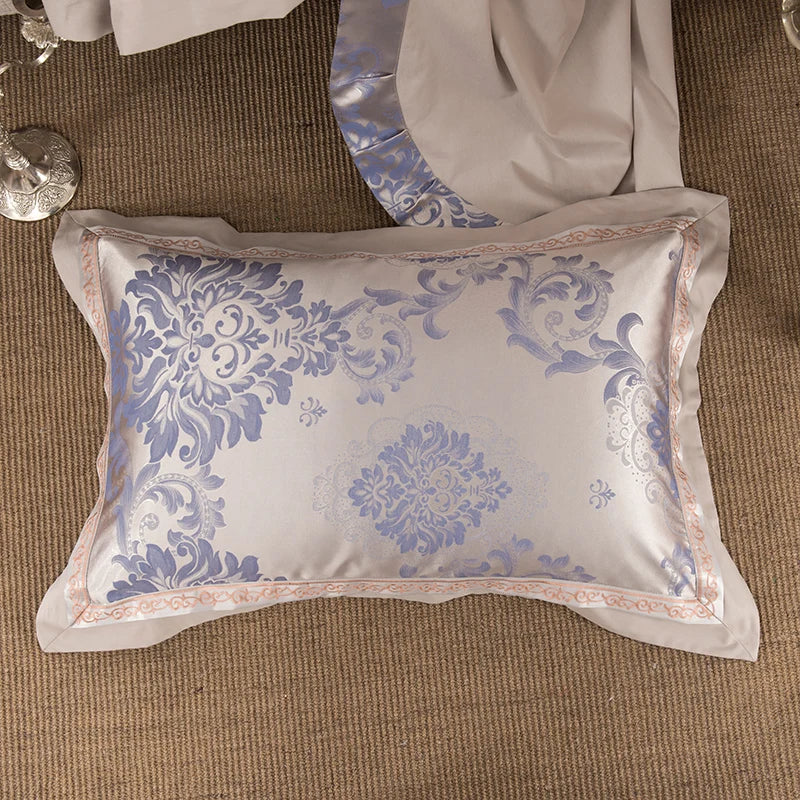 Set Biancheria da Letto "Jacquard Resort" - in seta di raso stile jackard.