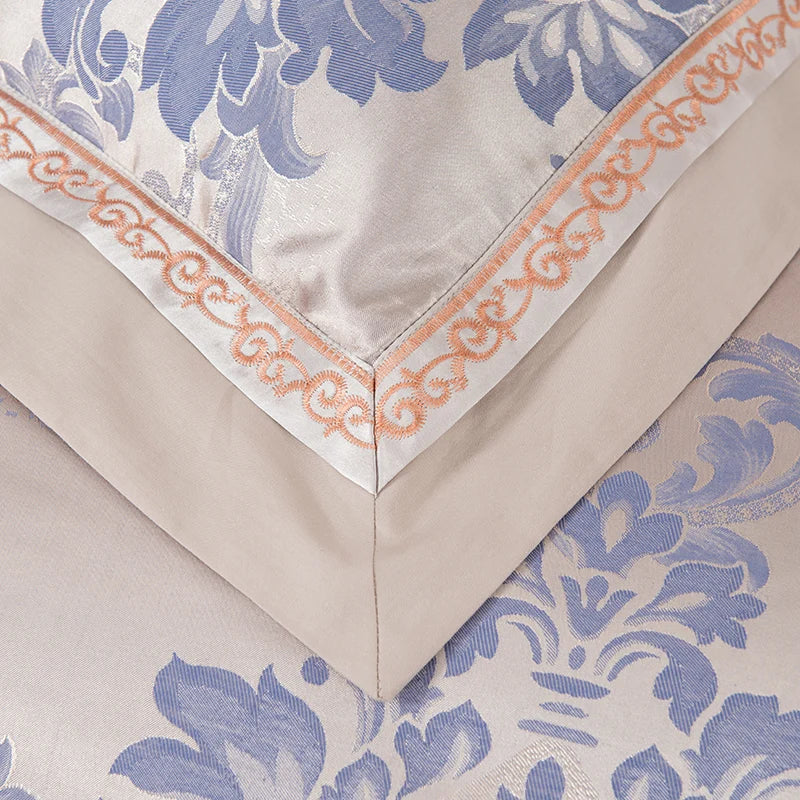 Set Biancheria da Letto "Jacquard Resort" - in seta di raso stile jackard.